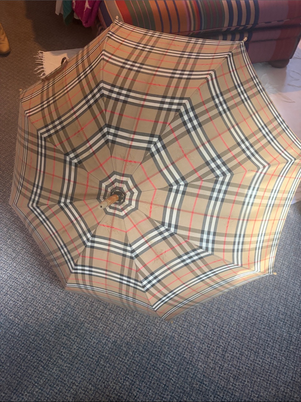 Vintage Burberry Umbrella in classic print amazing  piece! - Picture 2 of 12